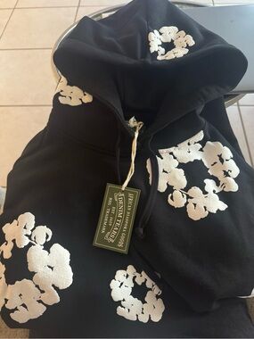 Black Floral Print Hoodie Sweatshirt - Denim Tears brand new with tags